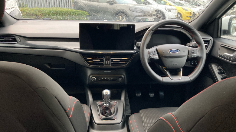 Ford Focus 1.0 EcoBoost ST-Line 5dr Petrol Estate